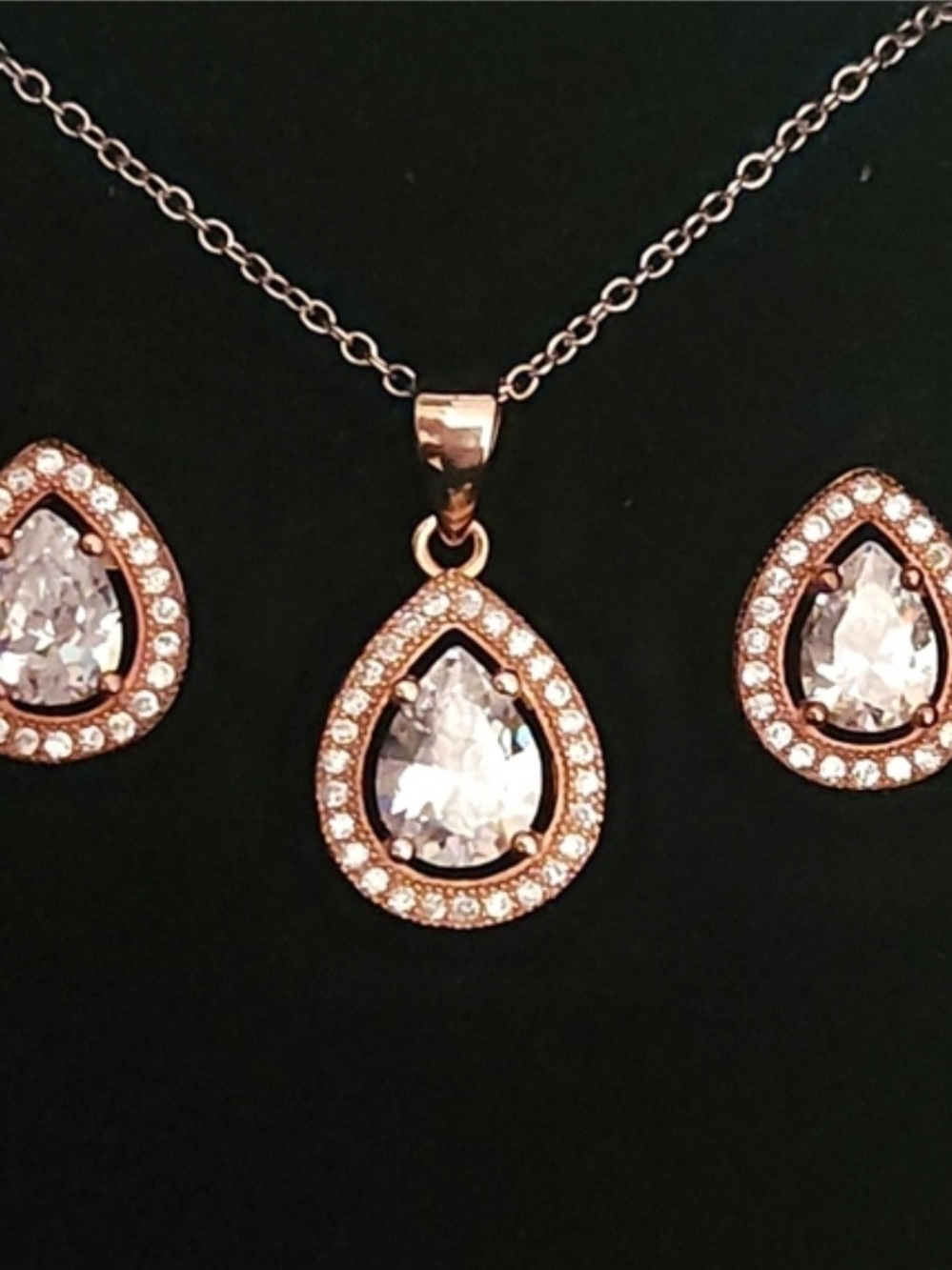 18K Rose Gold Teardrop Necklace and Earring Set